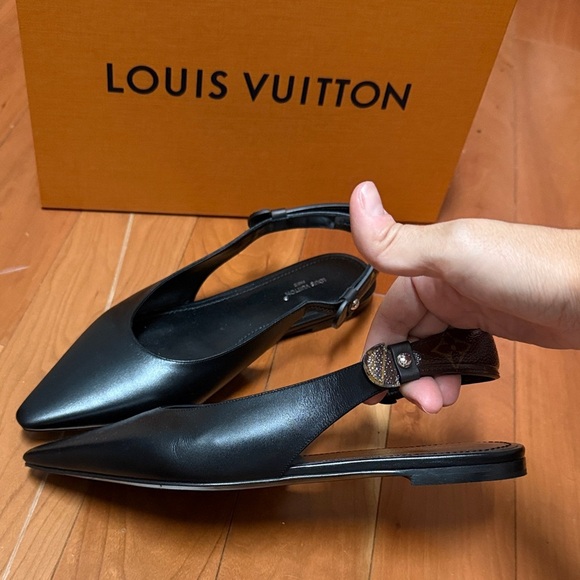 Louis Vuitton Shoes - Louis Vuitton Black flats for Women